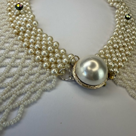 Faux pearl bib necklace vintage - Picture 6 of 6
